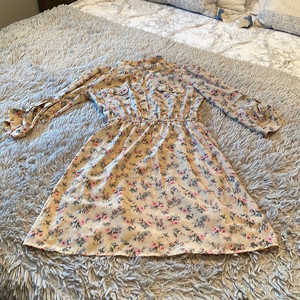 Summer dress size small